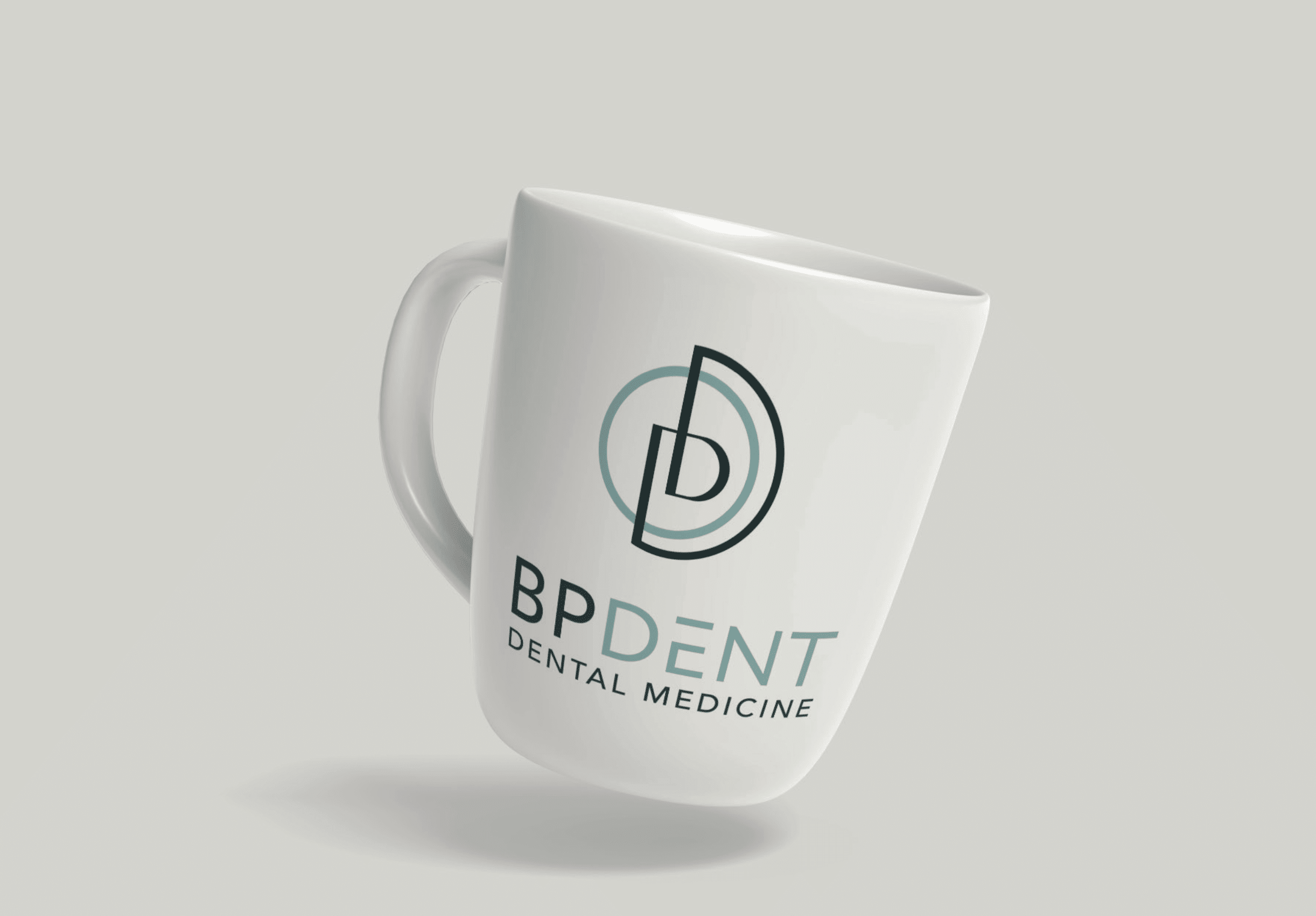 Dizajn logotipa na šalici