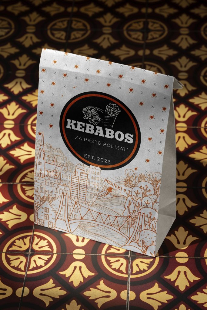 KebabOS vrećica s ilustracijom u narančastoj boji brenda
